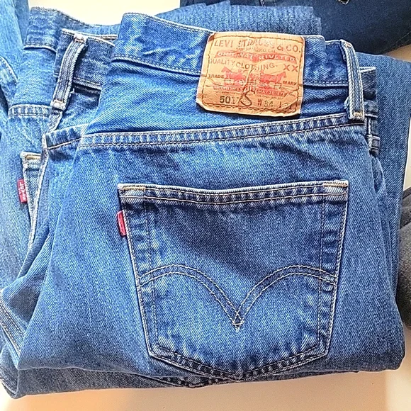 Lot of 6 Pair Levi 501's. All Very Good to Excellent Condition!